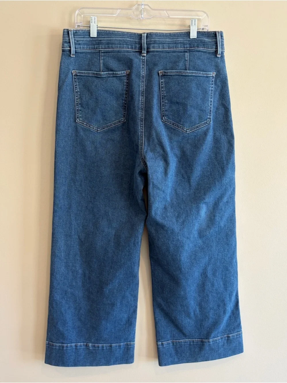 Popular “The Wide Leg “ Cropped Sailor Jeans by ANN TAYLOR. Size 12 - Picture 5 of 10